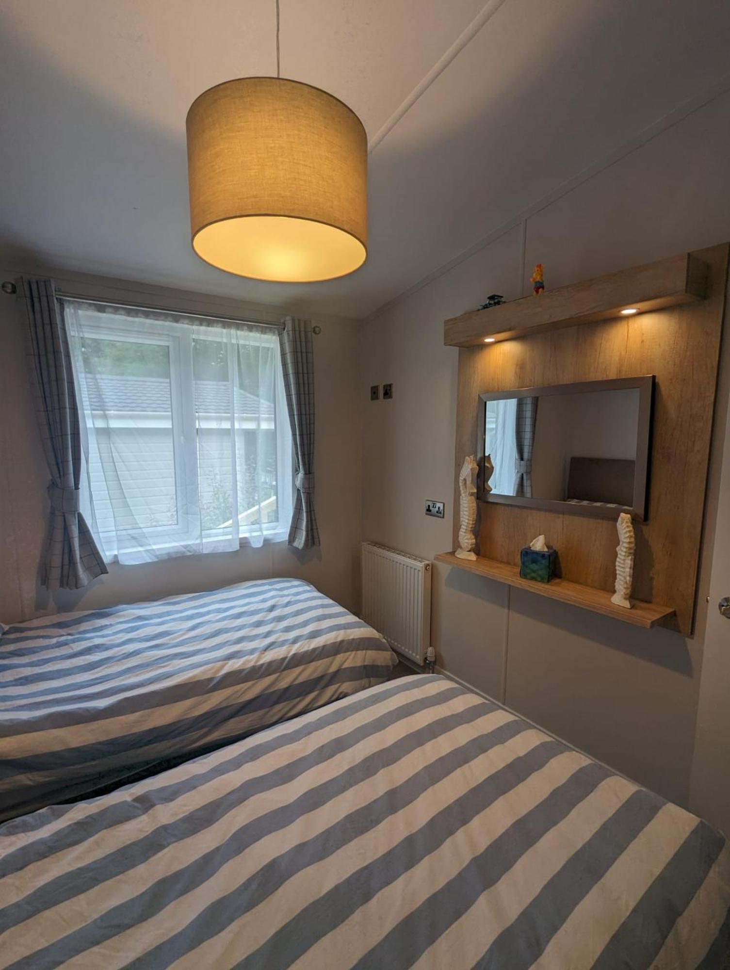 Luxury Stunning Sensation Lodge On 5 Star Shorefield Country Park New Forest Entertainment And Leisure Passes Included Milford on Sea Kültér fotó